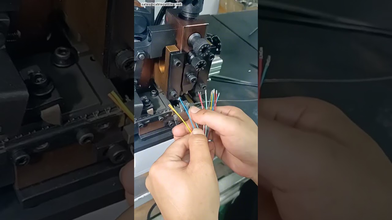 Wire Stripping and Crimping Machine  Terminal Applicator