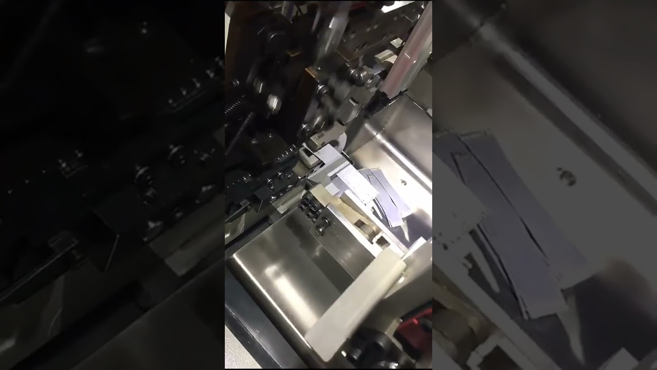 Servo Control Fully Automatic Double head Cable Terminal Crimping Machine