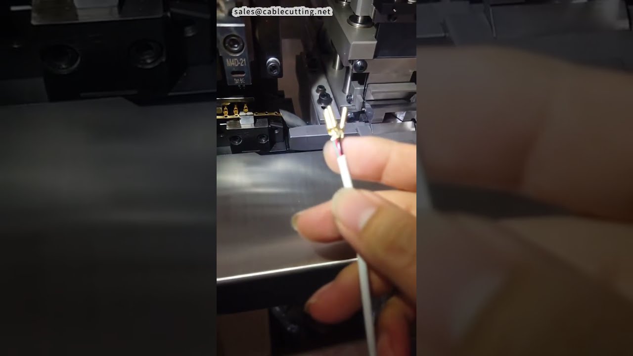 Ultra Short Jacket Multi Core Stripping and Crimping Machine Min 10mm Jacket Length