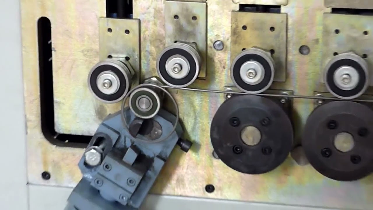 Automatyczna hydrauliczna maszyna do zaciskania lin ze stali nierdzewnej DQ2-8