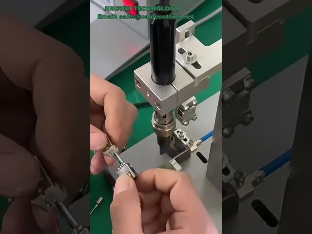 Półautomatyczna maszyna do lutowania złączy USB i przewodów – urządzenie do lutowania PCB
