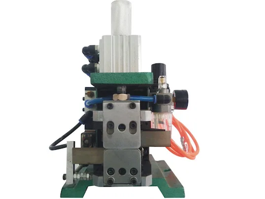 Wielo-Rdzeń Drut Strip Skręcarka WPM-4F+T